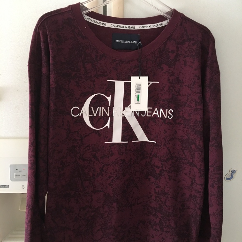 CALVIN KLEIN JEANS